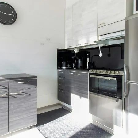 Convenient For 4 With Sauna Appartement